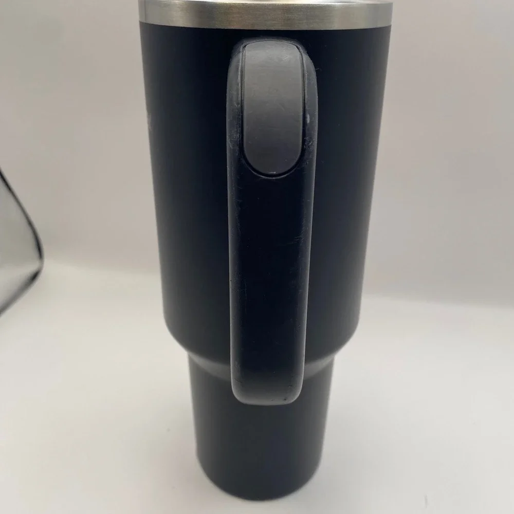 Stanley Adventure Quencher H2.0 FlowState Tumbler 40oz Matte Black Travel Mug - Picture 6 of 6